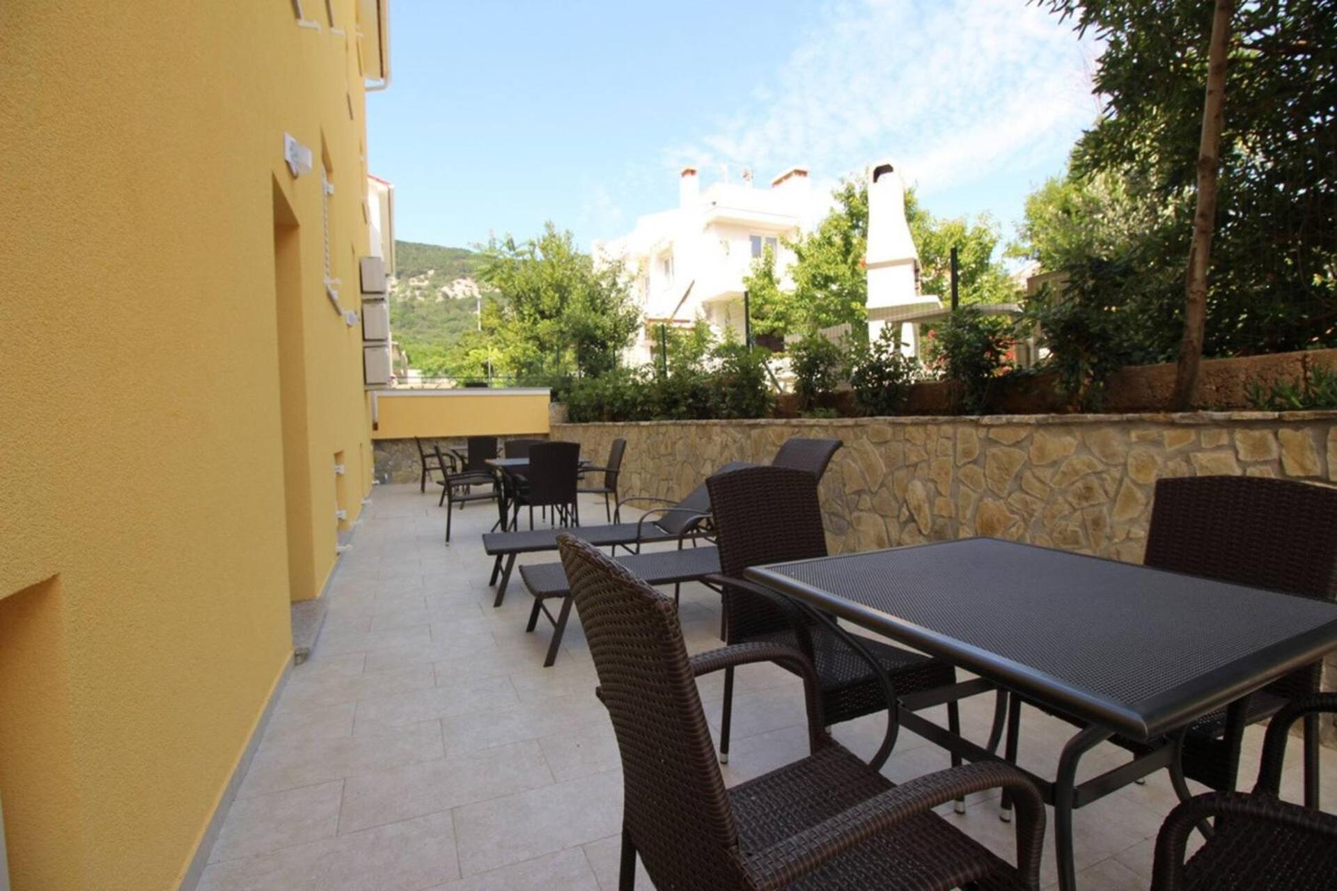 House Gorica 2 - Underground Level 4* Baska (Krk)
